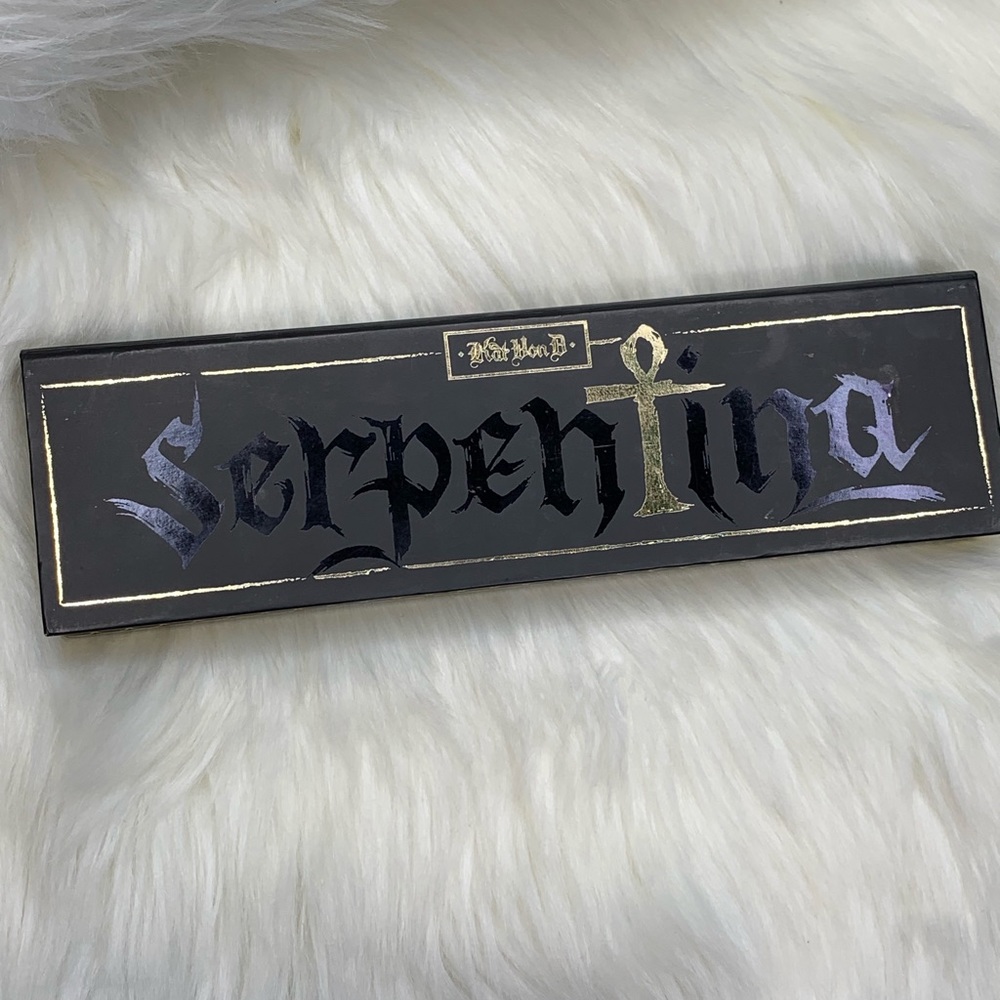 Kat Von D Serpentina Palette